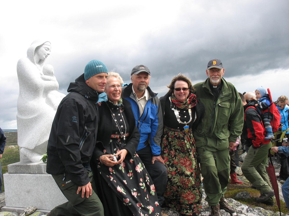 F.v: Gunnar Båsen, Sigrid Kvisle, Knut Aabø, Kari Kolbræk Ask og Svein Ludvig Larsen